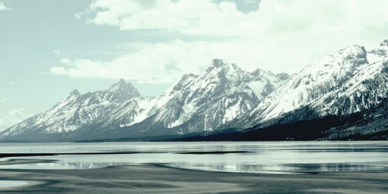 The First People of North America: A Deep Dive into Their History