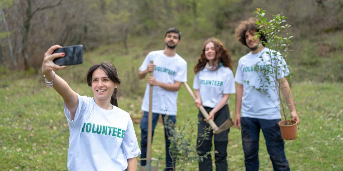 Choosing the Best Volunteer Opportunity for You