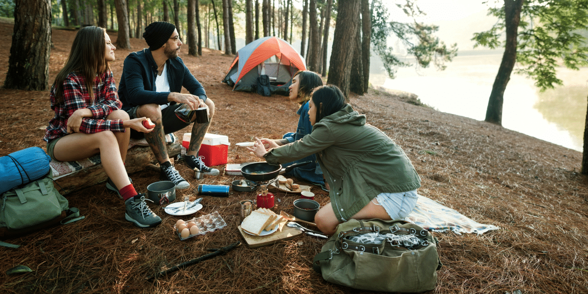 Tips for Choosing a Safe and Comfortable Campsite Outdoors